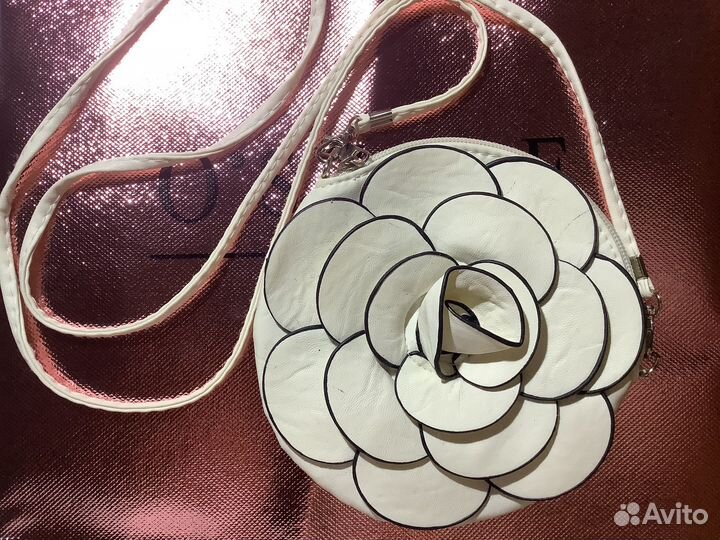 Миниатюрная сумочка
