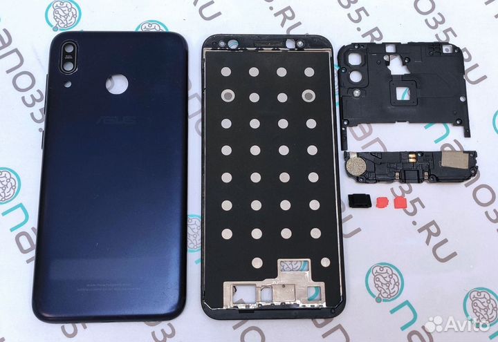 Телефоны Asus (разбор)