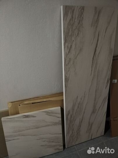 Продам две столешницы