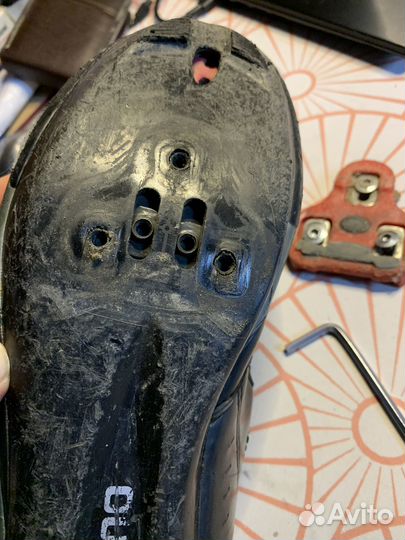 Велотуфли шоссейные Shimano SH-R064