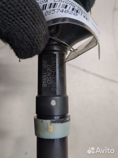 Форсунка топливная Toyota Corolla Verso, 2005