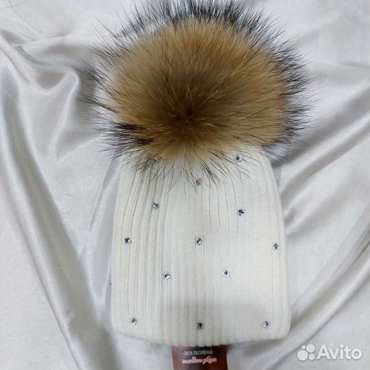 Шапка с натуральным мехом