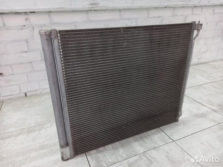 Радиатор кондиционера Bmw X5 E70 N63B44A 2012