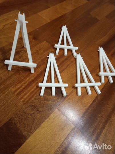 Подставка для картин, декоративных тарелок