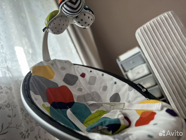 Детские электронные качели 4moms