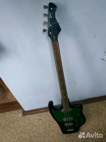 Бас гитара