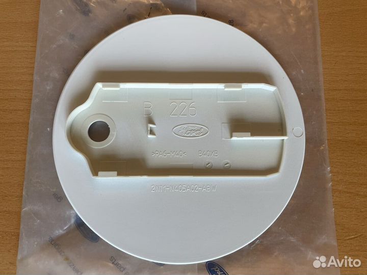 Лючок бензобака Ford Fusion