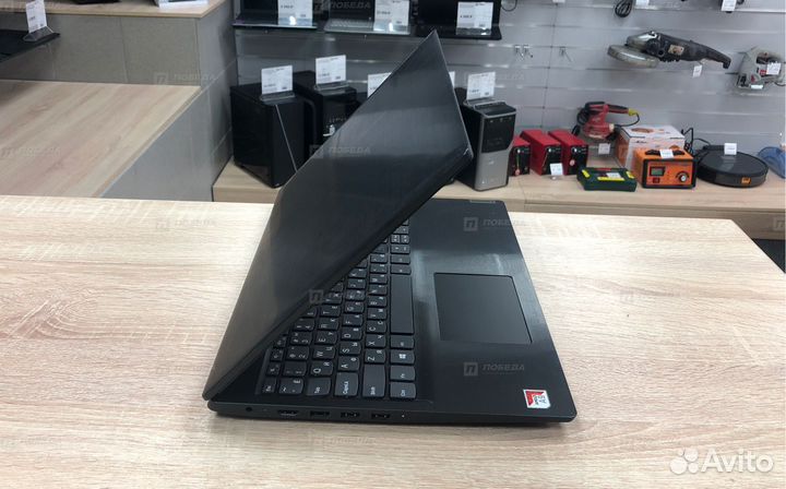 Ноутбук Lenovo 81N3