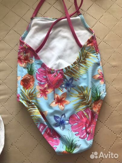 Купальник для девочки 92 новый