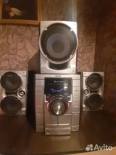 Музыкальный центр sony