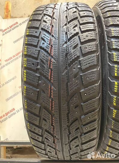 Kumho I'Zen RV Stud KC16 225/65 R17 106W