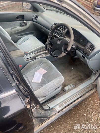 В разборе honda accord