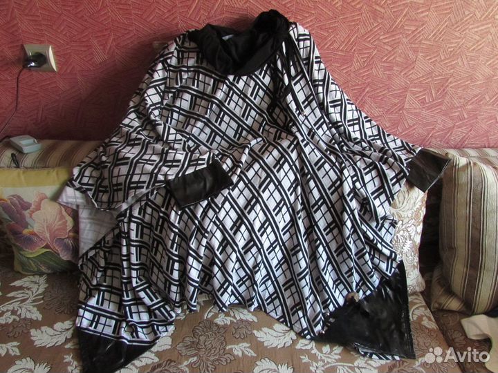 Пончо трикотаж