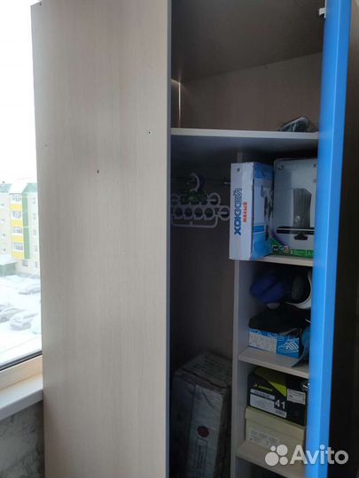 Шкаф угловой