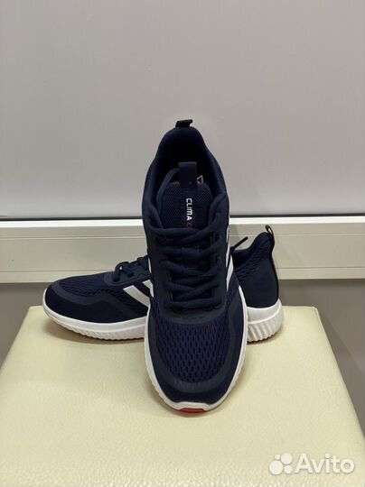 Кроссовки Adidas clima cool 37,39р