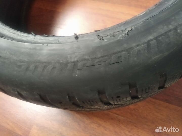 Bridgestone Blizzak Spike-01 215/50 R17