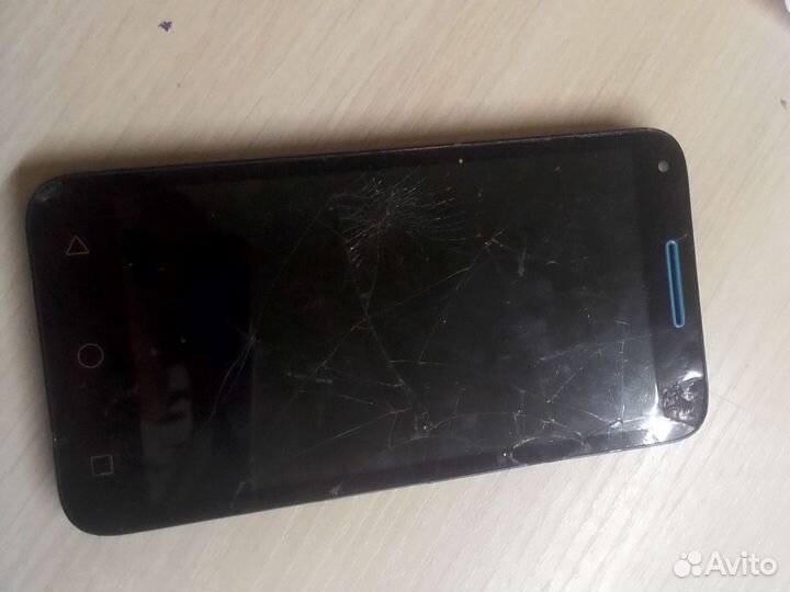 Alcatel U5 3G 4047D, 8 ГБ