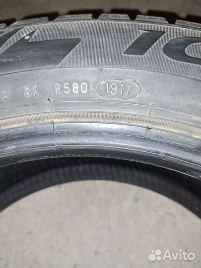 Pirelli Ice Zero 205/55 R16 94T