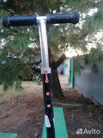 Самокат детский трехколесный