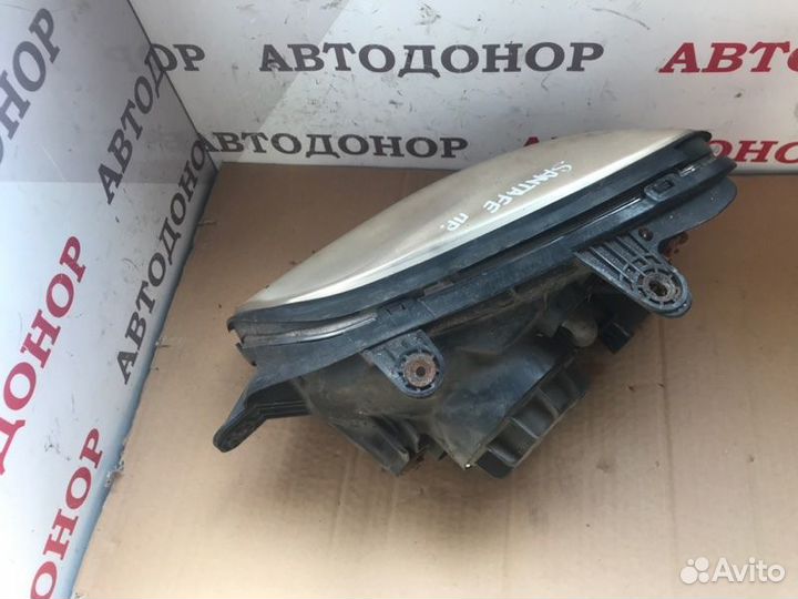 Фара галогеновая передняя правая Hyundai Santa Fe