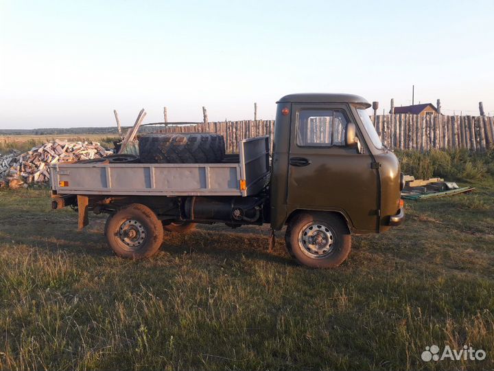 УАЗ «Буханка» (UAZ-3303, UAZ-3909, UAZ-39094, UAZ-2206)