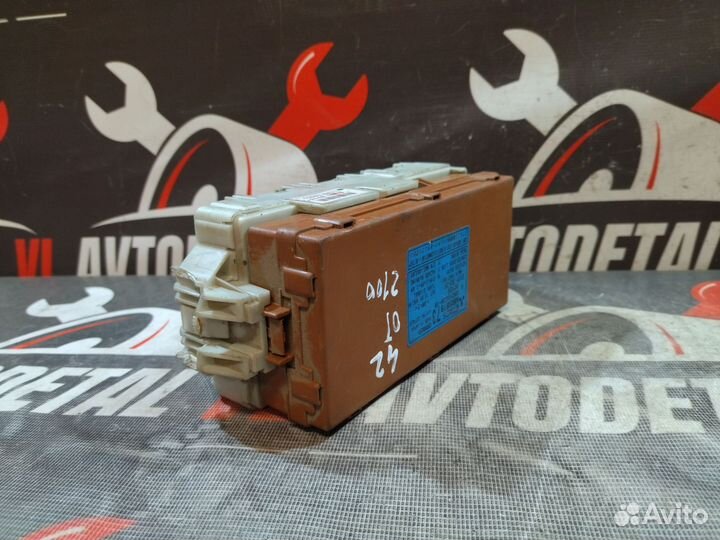 Блок предохранителей Mitsubishi Lancer 9