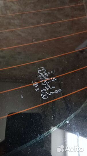 Заднее стекло Mazda 3 bl