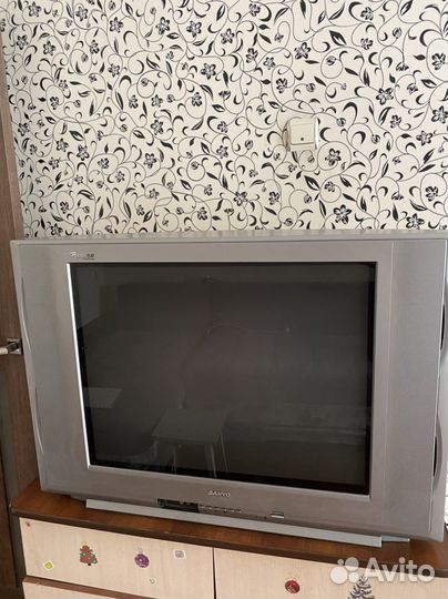 Телевизор sanyo