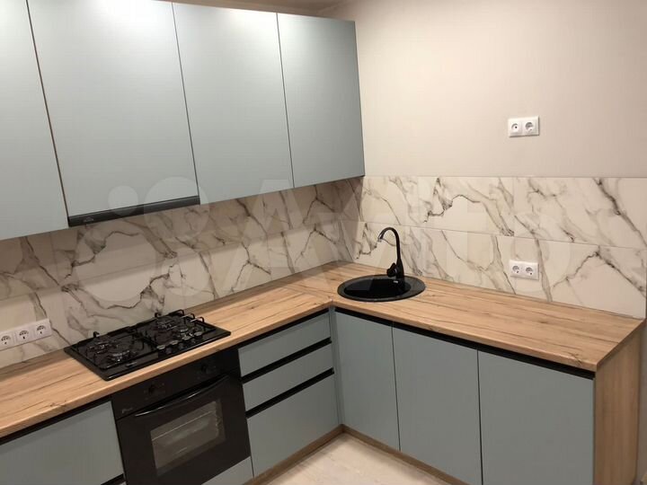 1-к. квартира, 38 м², 8/10 эт.