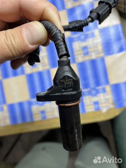 Датчик положения коленвала