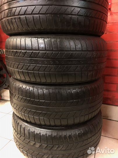 Goodyear Wrangler HP All Weather 255/55 R19 111V