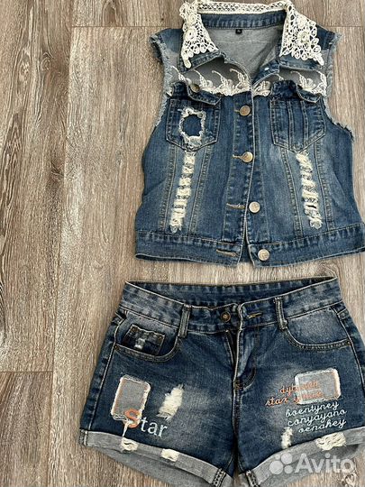 Джинсовые вещи р. 42 пакетом