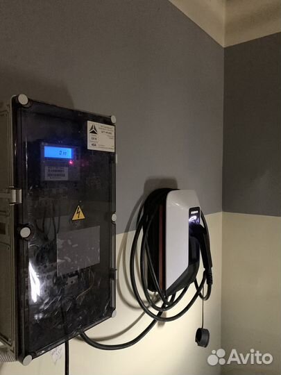 Установка зарядных станций для электромобиля