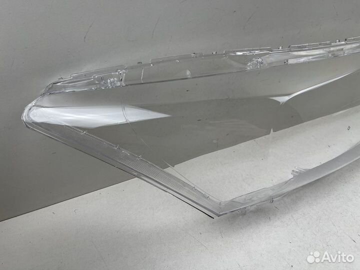 Стекло фары правое Honda Inspire 5 2007-2012