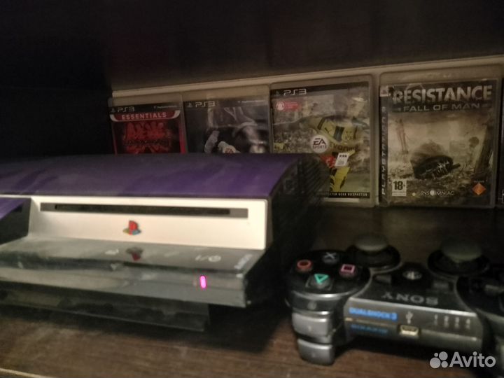 Игровая приставка ps3 +2 джойстика +14 игр