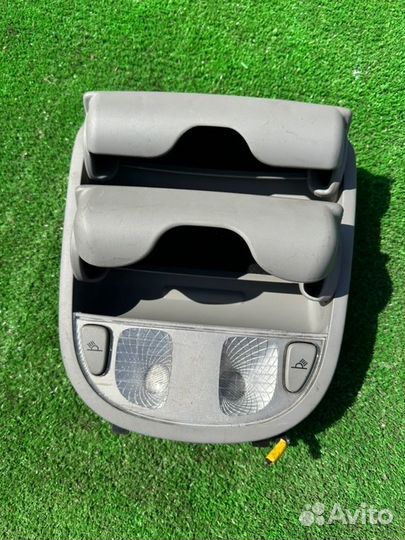 Фонарь салона (плафон) Hyundai Santa Fe 2.2 2008