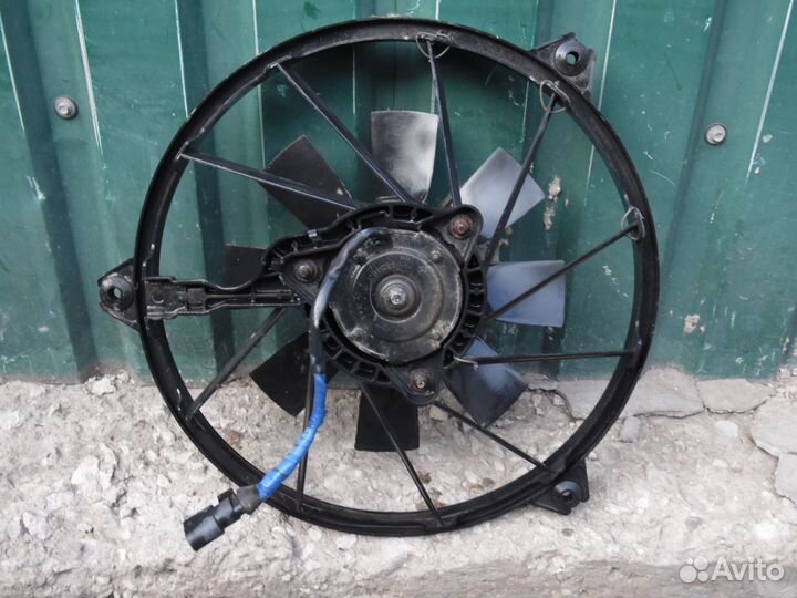 Вентилятор охлаждения Пежо 206