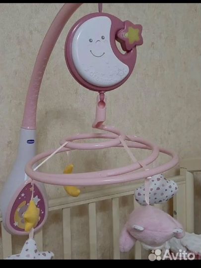 Мобиль на кроватку chicco