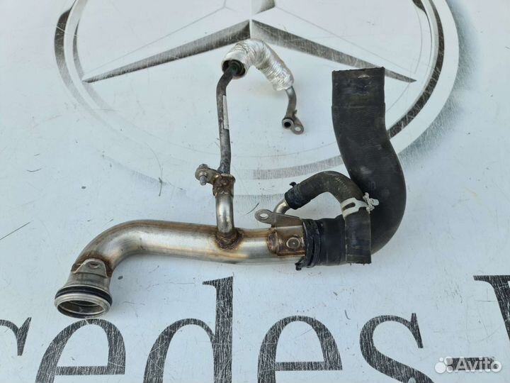 Патрубок системы охлаждения Mercedes W213 M264