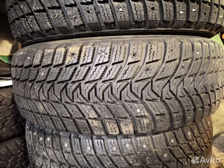 Michelin X-Ice North 3 185/65 R15 92T