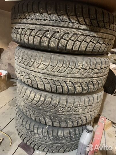 Matador MP 30 Sibir Ice 2 205/60 R16