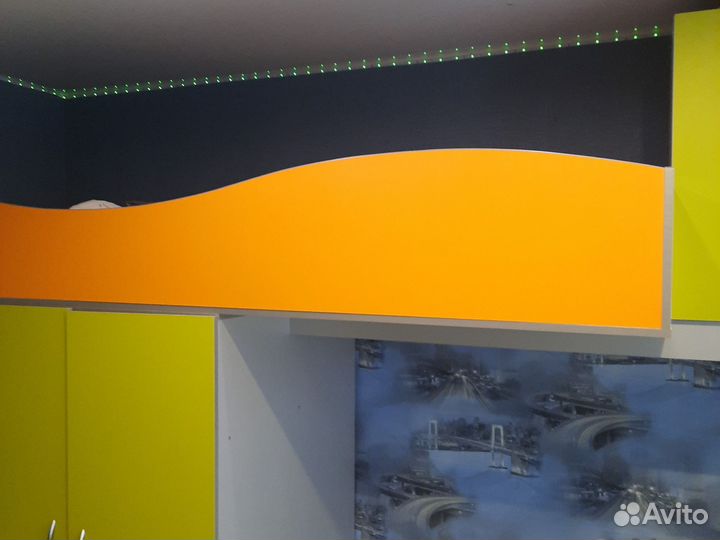 Двухъярусная кровать бу