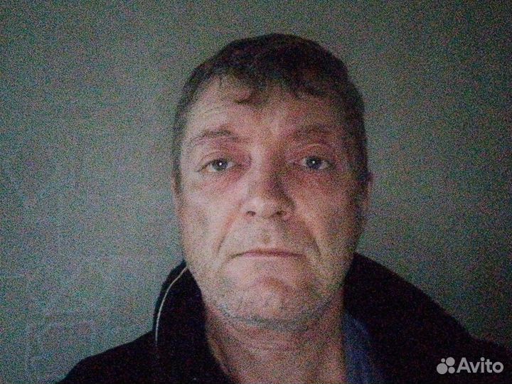 Работник зала разнорабочий
