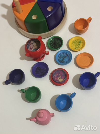 Детская деревянная посуда и еда