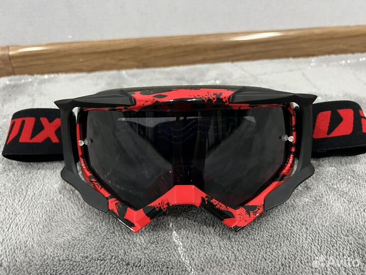 Очки для мотокросса