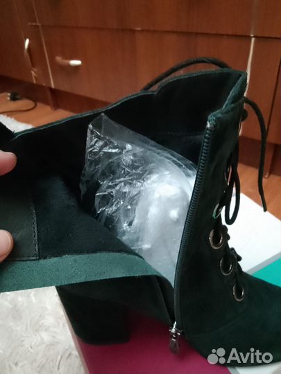 Ботинки женские 38 размера