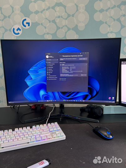 Монитор Samsung C32JG54QQI черный