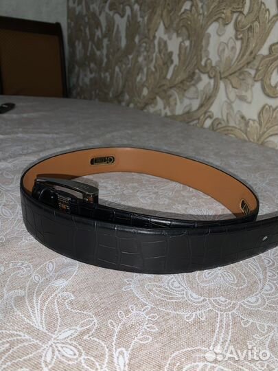 Мужской кожаный ремень.Состоянии почти новое