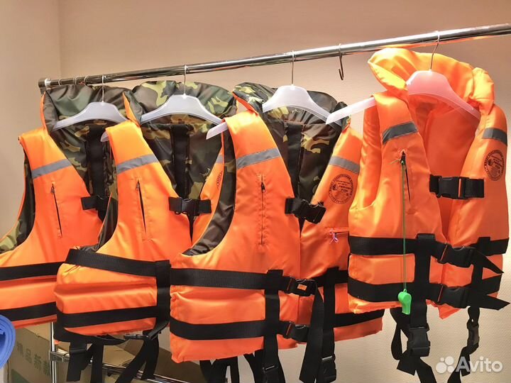 Жилет спасательный, новый