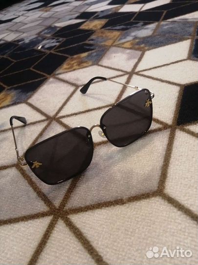 Солнцезащитные очки женские